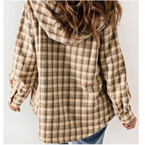 Cozy Plaid Print Teddy Lined Button Jacket Shacket - Picture 9 of 11